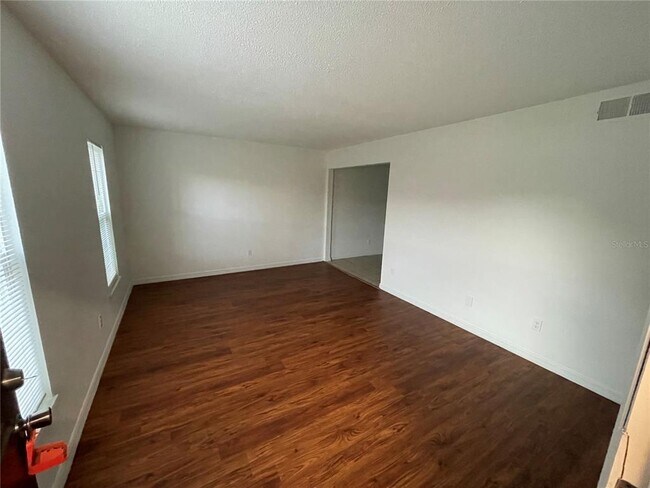 Building Photo - 1738 NE 3rd St