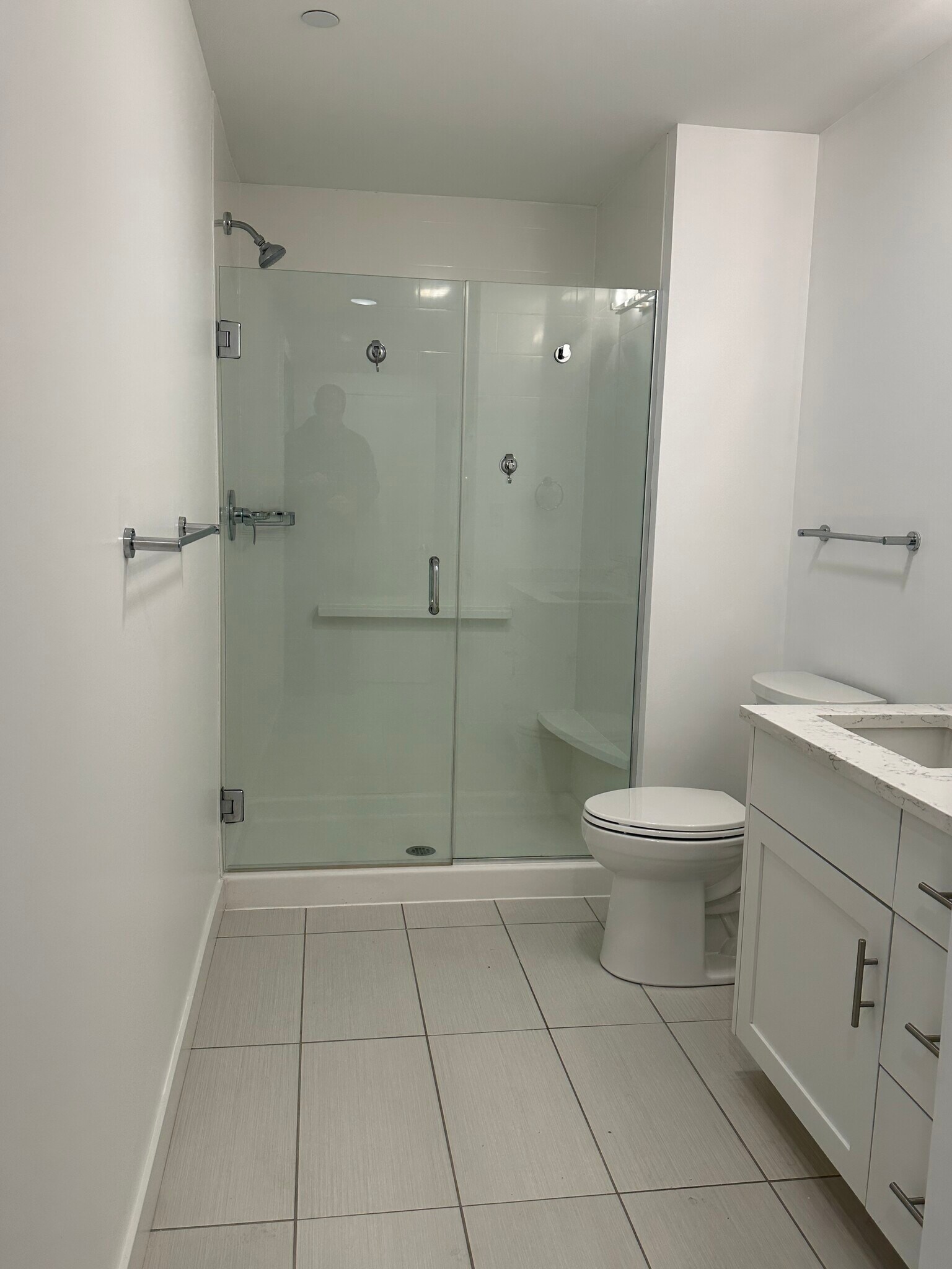 Building Photo - 25 High St