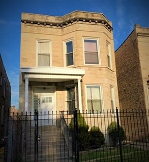 Building Photo - 6531 S Green St
