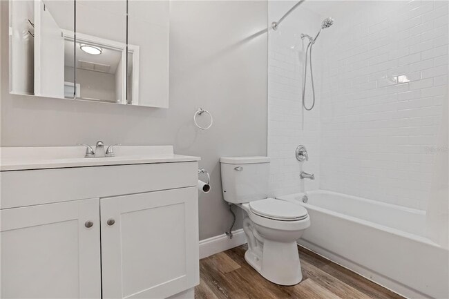 Building Photo - 8602 Huron Ct