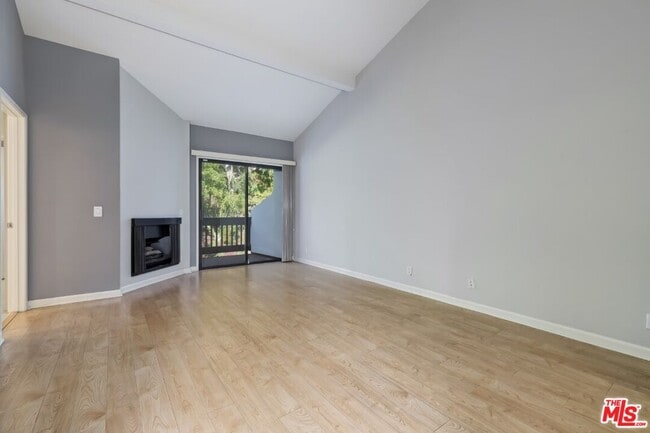 Building Photo - 1560 Michael Ln