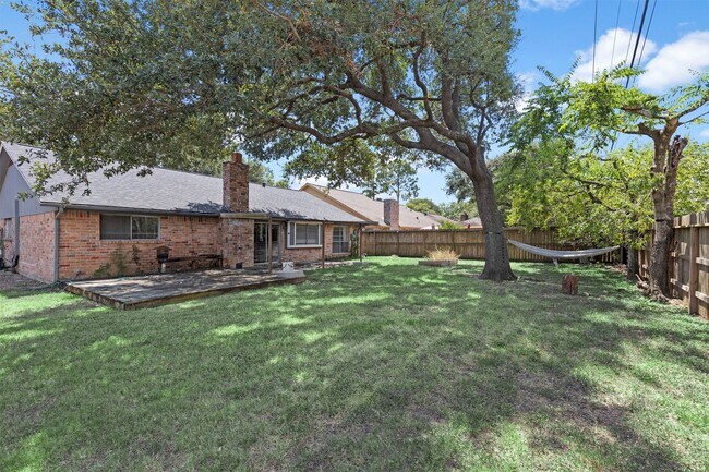 Building Photo - 202 Coppersmith Dr