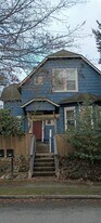 Building Photo - 6401 S Park Ave