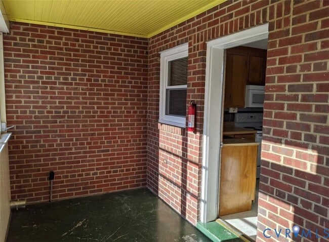 Building Photo - 11 Beauregard Ave