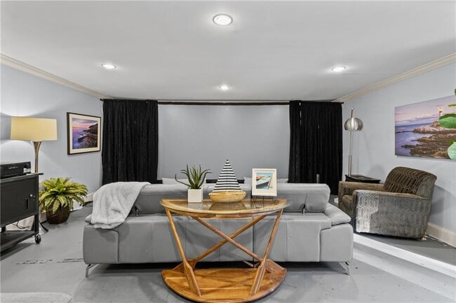 Building Photo - 1532 Huntingdon Trail