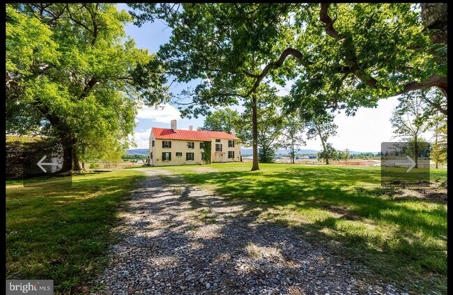 Primary Photo - 76 Belvedere Farm Ln