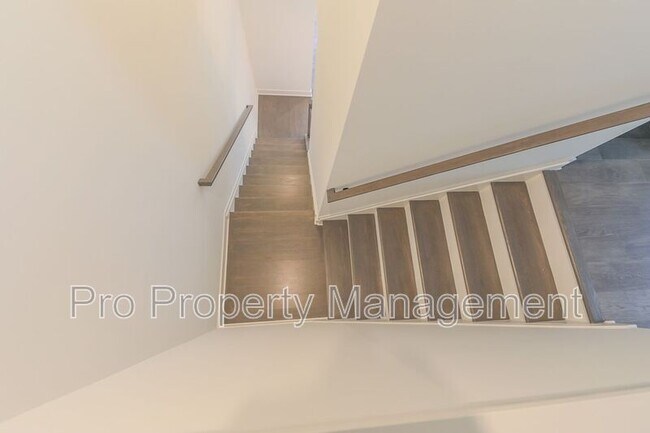 Building Photo - 35 Lookout Rdg