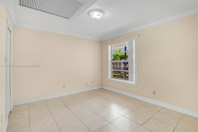 Building Photo - 15290 SW 106th Ln