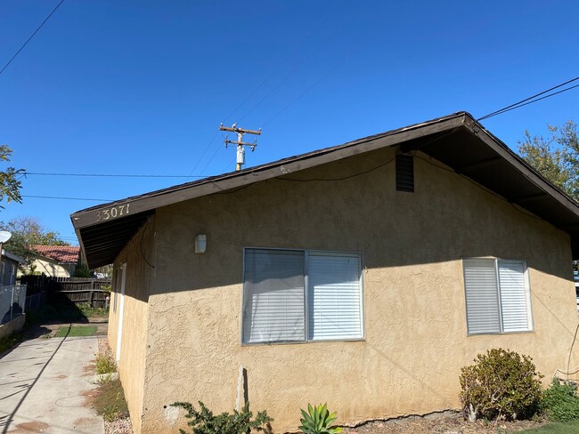 Building Photo - Refurbished 2Bd, 2Ba Home in Lake Elsinore