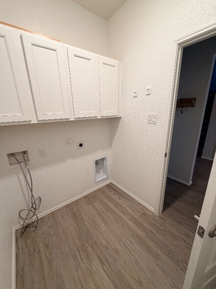 Building Photo - 3504 Harbour Mist Trail