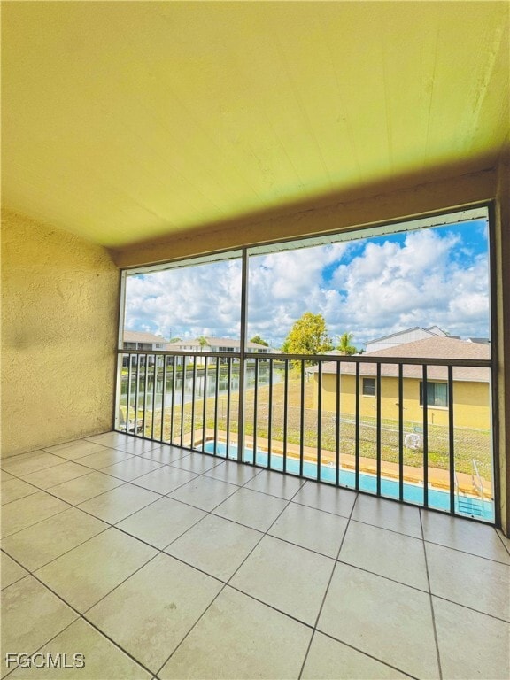 Building Photo - 706 SE 13th Ct