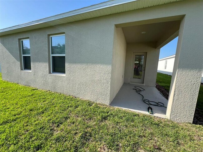 Building Photo - 1508 Ellesmere Ave