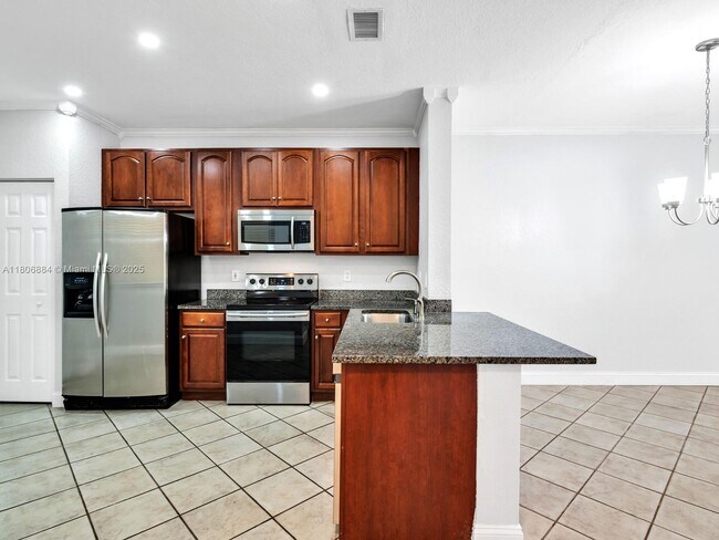 Building Photo - 2094 Hacienda Terrace