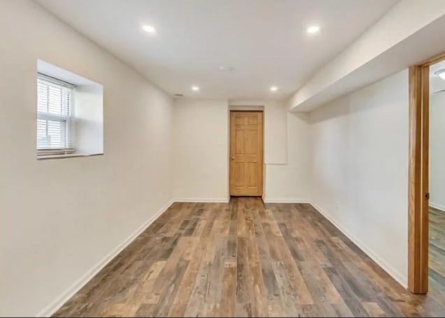 Building Photo - 4988 N Elston Ave