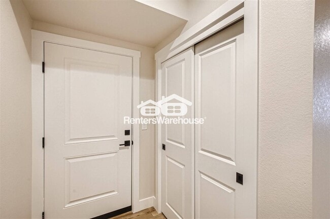 Building Photo - 1351 Baker St