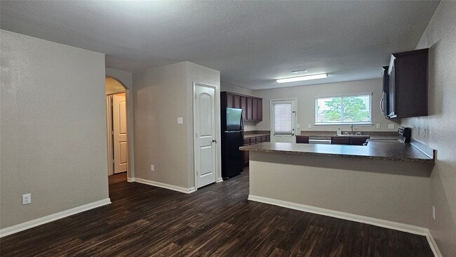 Building Photo - 12025 Windage Dr