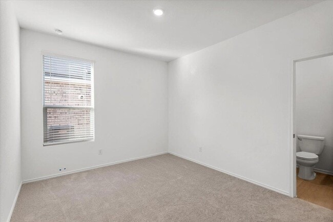 Building Photo - 227 Rodney Boat Rd