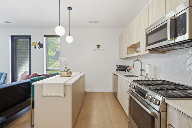 Building Photo - 7175 12th St NW