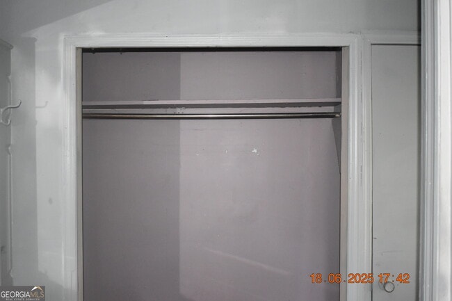 Building Photo - 803 Grosso Ave