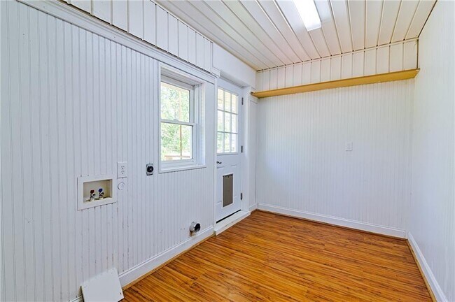 Building Photo - 3666 Wisteria Ln