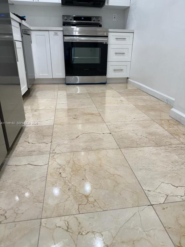 Building Photo - 10350 W Bay Harbor Dr