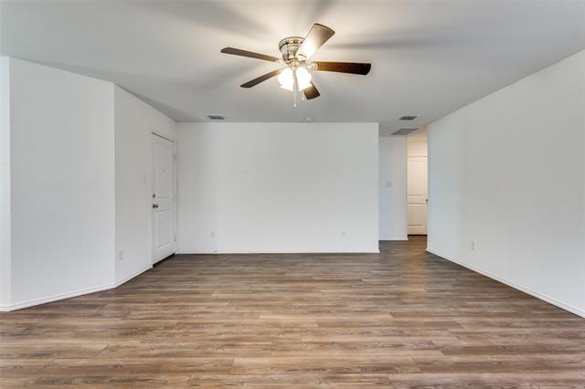 Building Photo - 742 Trestle Dr