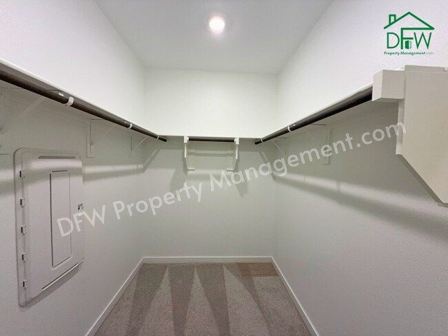 Building Photo - Spacious 4-Bedroom Home with Study & Large Backyard in Princeton, TX!