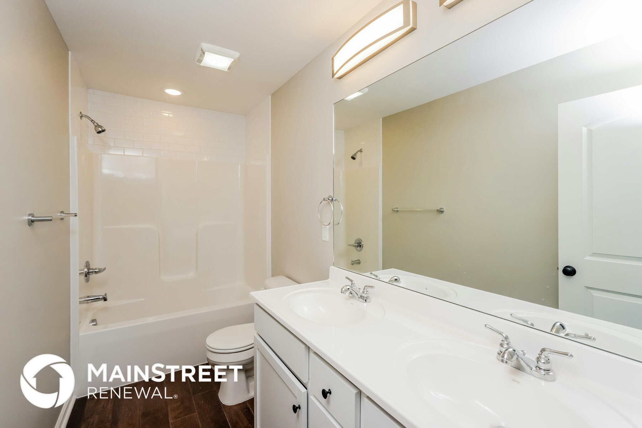 Building Photo - 2051 Paddle Wheel Dr