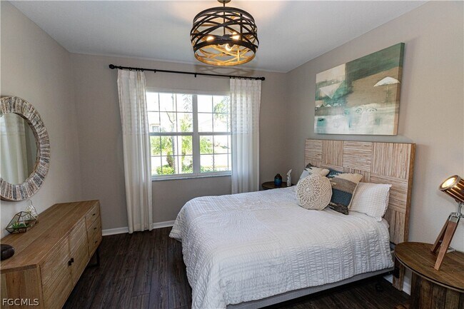 Building Photo - 3650 Crimson Ln