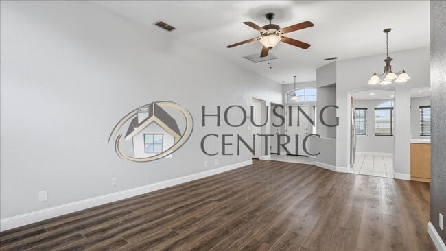 Building Photo - Stunning Single Story Fair Oaks Rental with Large Backyard in GREAT LOCATION!