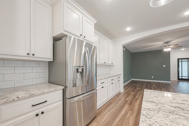 Building Photo - 516 Timber Voyage Ct