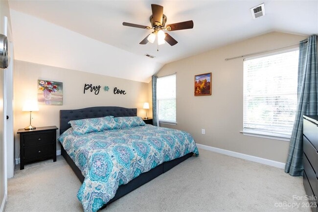 Building Photo - 1537 Tyger Brook Ln