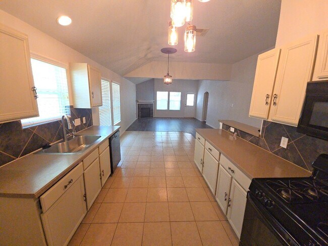 Building Photo - 3103 Thicket Path Way