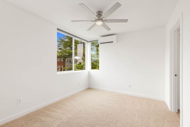 Building Photo - 4504 Linden Ave N