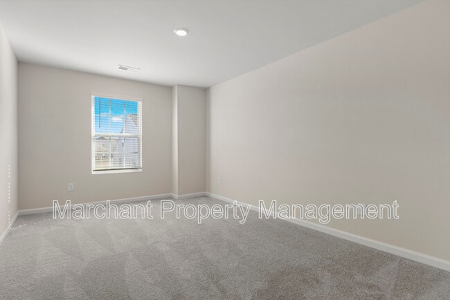 Building Photo - 211 Backstay Ln