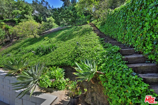 Building Photo - 3433 Shernoll Pl