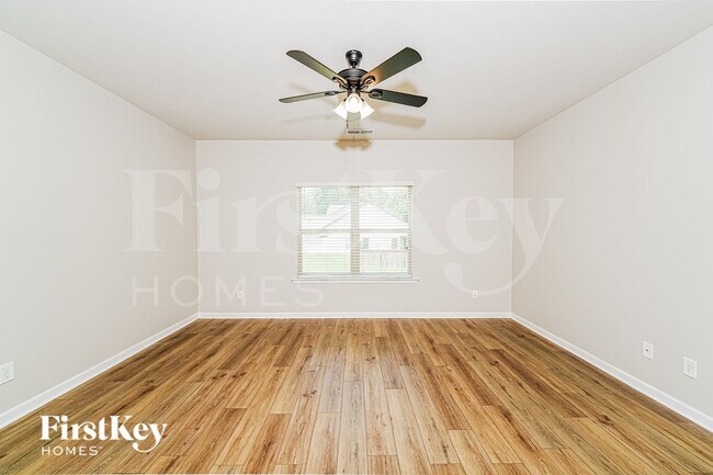 Building Photo - 8613 Clarke Ln