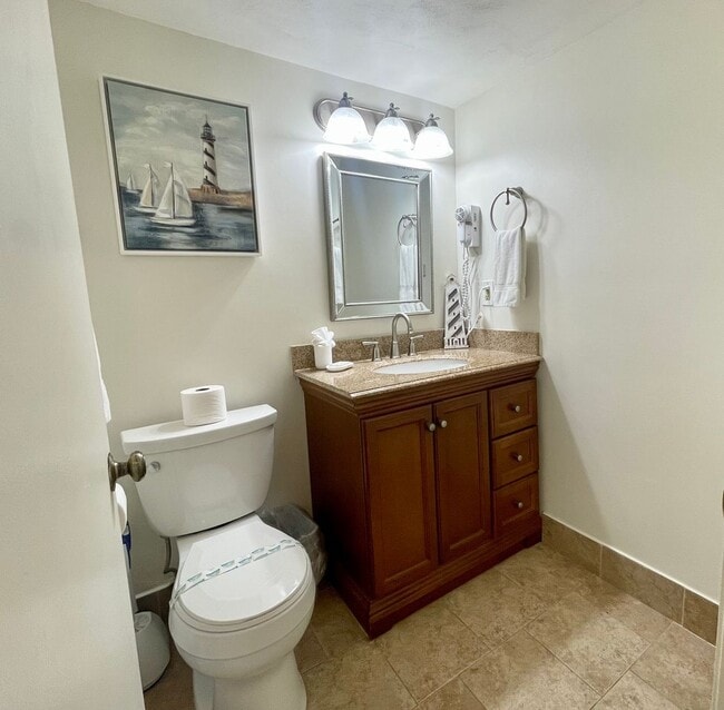 Building Photo - Furnished 2 Bed, 2 Bath Condo – Available ...
