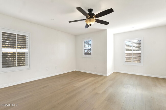 Building Photo - 1521 Silver Shadow Dr