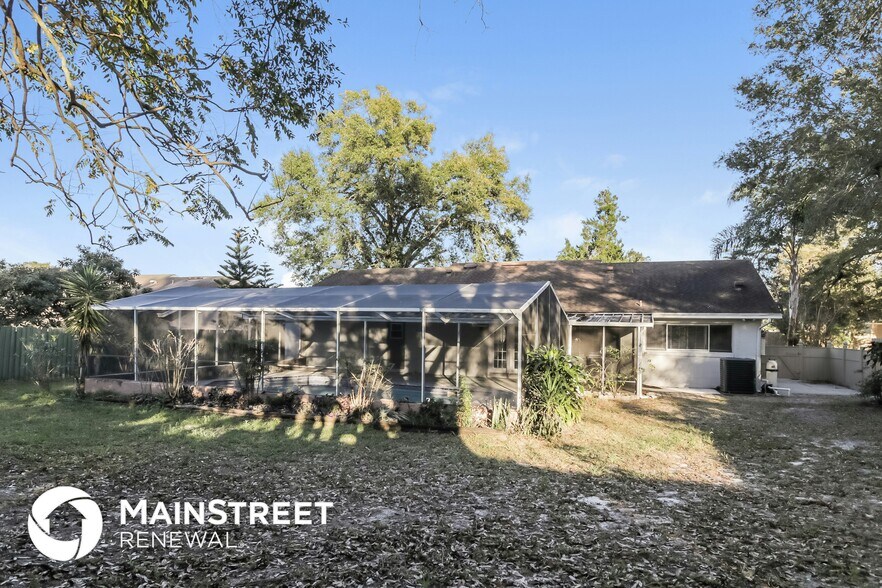 Building Photo - 512 San Marie Ave