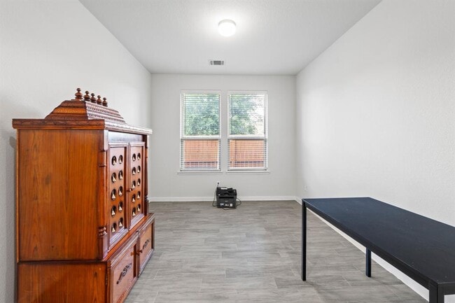 Building Photo - 3617 Kyler Gln Cv