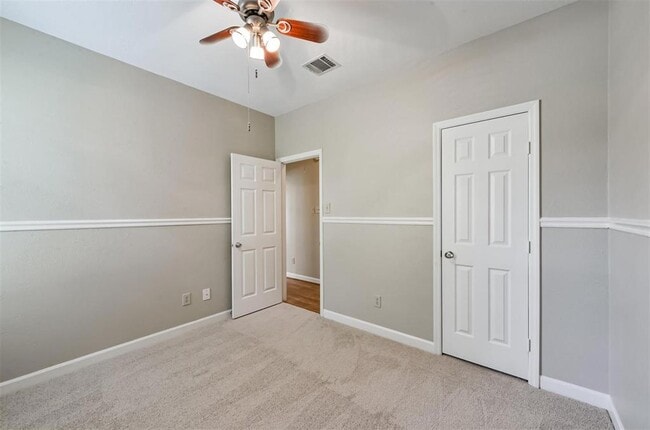 Building Photo - 15019 Trumpet Vine Ln
