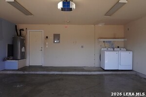 Building Photo - 8162 Heights Valley