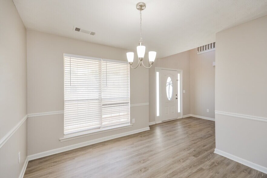 Building Photo - 95 N Greenfield Cir