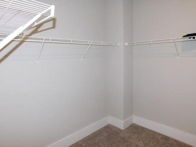 Building Photo - 4652 Sweetwater Ave