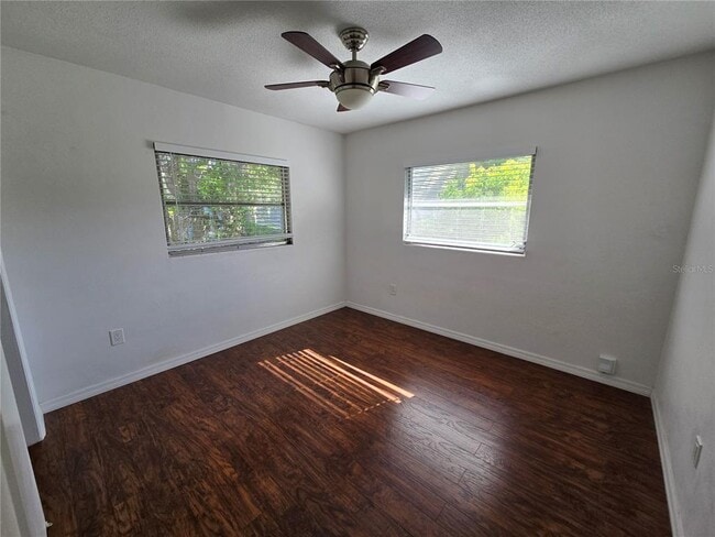 Building Photo - 609 Woodlawn Blvd