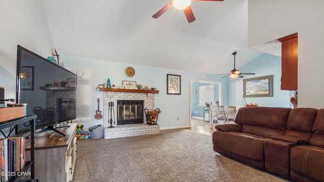 Building Photo - 7766 Betty Louise Dr