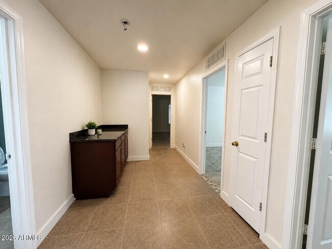 Building Photo - 43250 W Estrada St