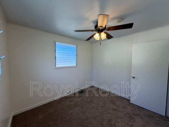 Building Photo - 522 Punaa St