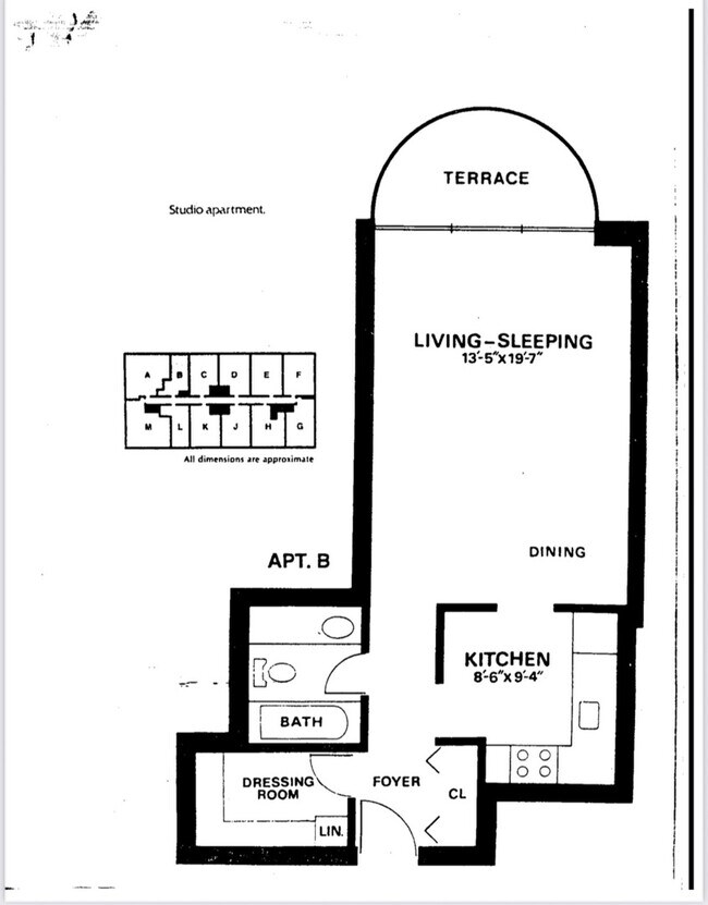 Building Photo - 2020 N Lincoln Park W